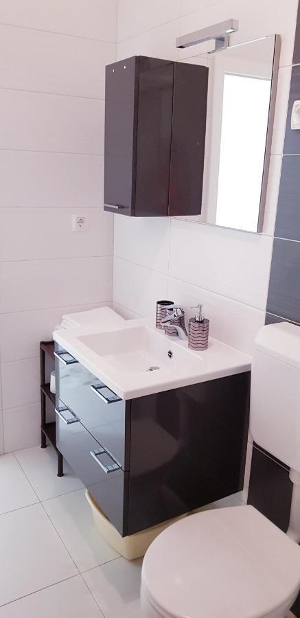 Apartmani Assa Krk كرك المظهر الخارجي الصورة