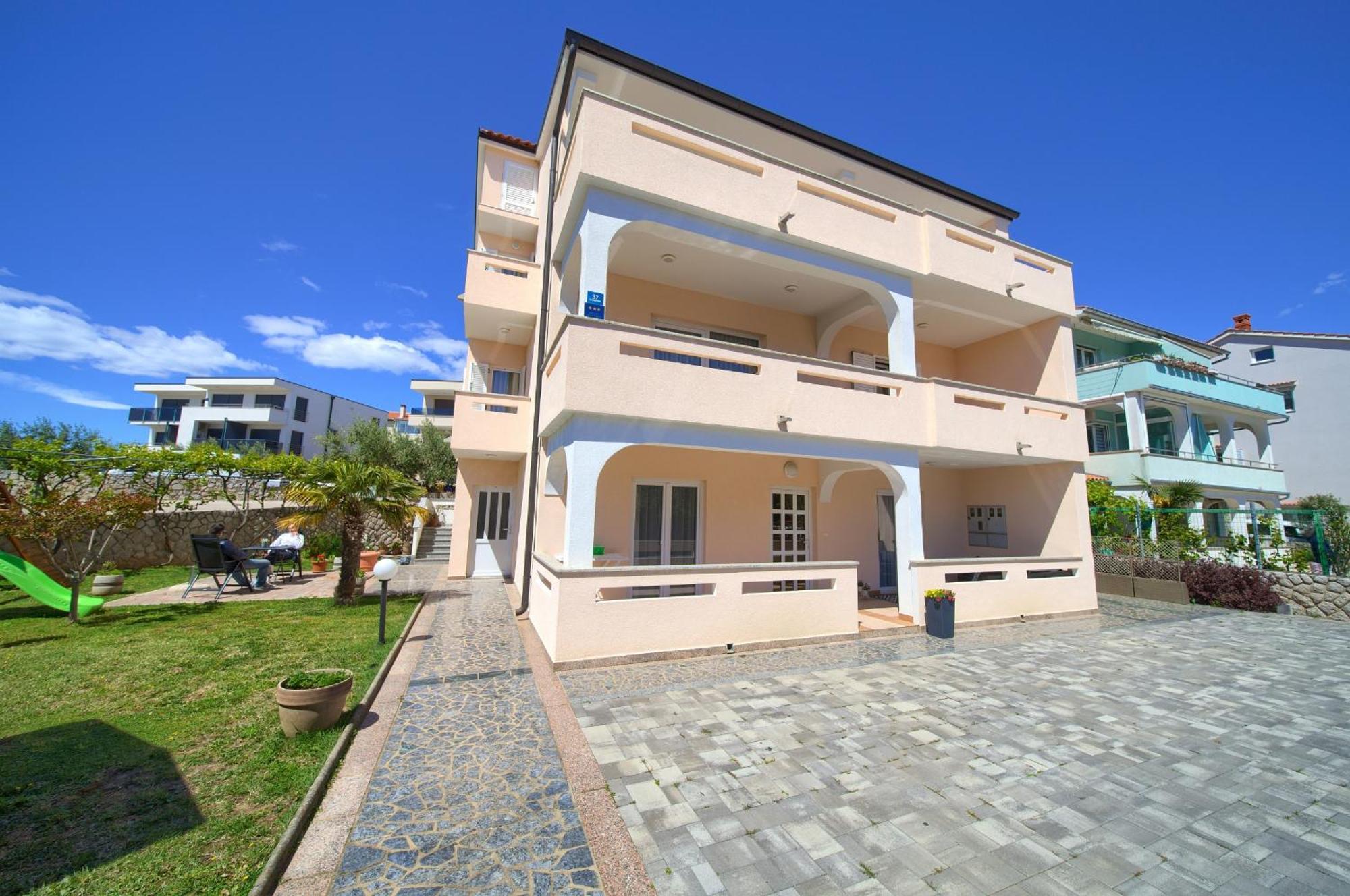 Apartmani Assa Krk كرك المظهر الخارجي الصورة